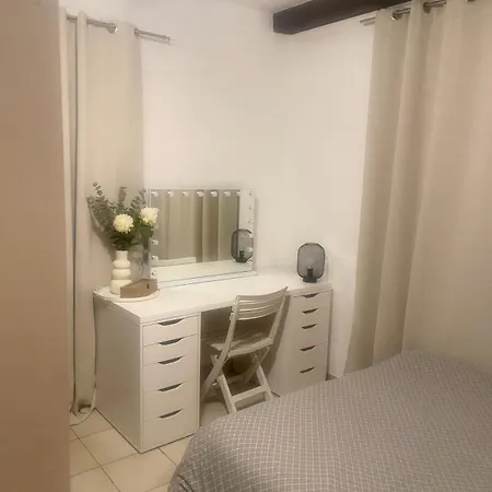 別荘 T3 Avec Jacuzzi Et Terrasse