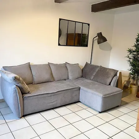 T3 Avec Jacuzzi Et Terrasse